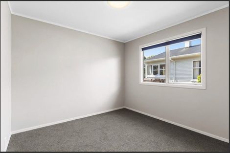 Photo of property in 27 Izard Road, Khandallah, Wellington, 6035