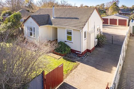 Photo of property in 105 Anzac Parade, Whanganui East, Whanganui, 4500