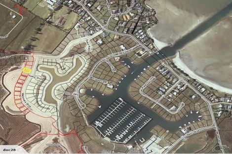 Photo of property in 8 Waitemata Drive, One Tree Point, 0118