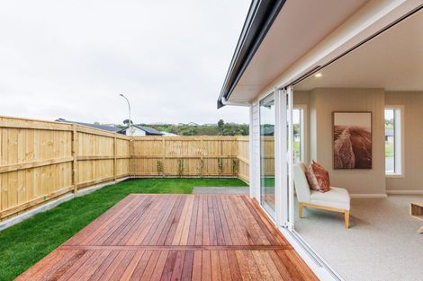 Photo of property in 76 Freedom Drive, Kelvin Grove, Palmerston North, 4470