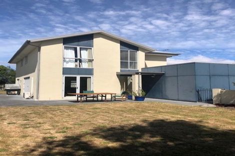 Photo of property in 8 Mcmahon Drive, Aidanfield, Christchurch, 8025