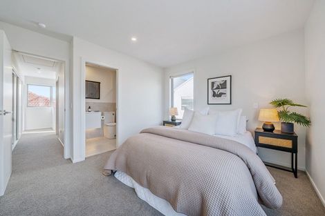 Photo of property in 11 Collingwood Street, Waterloo, Lower Hutt, 5011