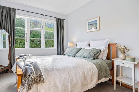 Photo of property in 257 Centaurus Road, Saint Martins, Christchurch, 8022