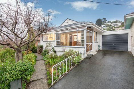 Photo of property in 9 Mavis Street, Saint Clair, Dunedin, 9012