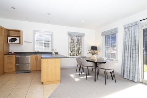 Photo of property in 107 Devon Street, Arrowtown, 9302