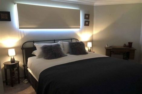 Photo of property in 17 Allan Street, Otatara, Invercargill, 9879