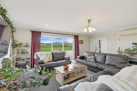 Photo of property in 368 Ashburton Staveley Road, Greenstreet, Ashburton, 7771