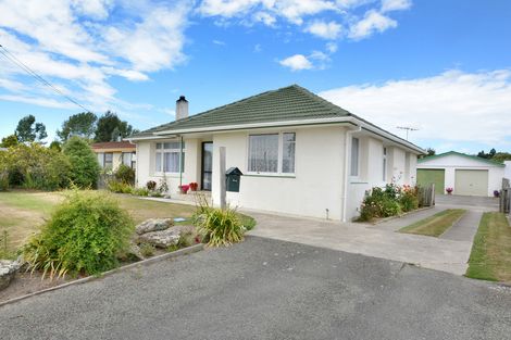 Photo of property in 24 Roseness Street, Palmerston, 9430