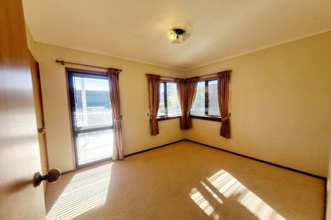 Photo of property in 69 Gilbass Avenue, Hamilton Lake, Hamilton, 3204