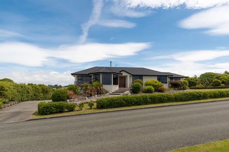 Photo of property in 47 Brabant Drive, Ruby Bay, Mapua, 7005