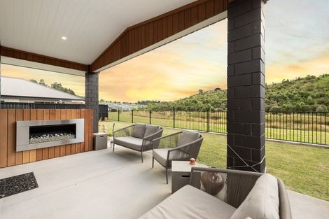 Photo of property in 68 Pakanga Grove, Pyes Pa, Tauranga, 3112