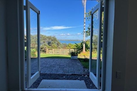 Photo of property in 13 Valkyria Place, Beach Haven, Auckland, 0626