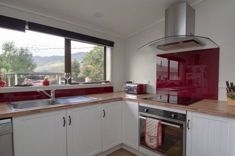 Photo of property in 154 Stanley Avenue, Te Aroha, 3320