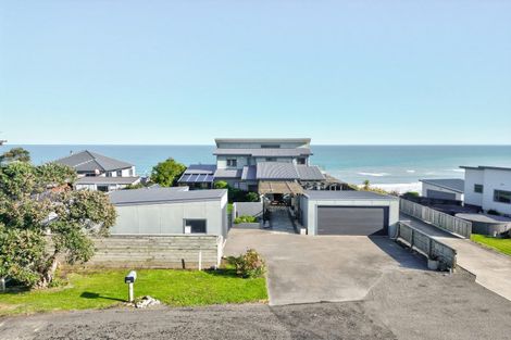 Photo of property in 107 Peat Avenue, Kai Iwi, Whanganui, 4574