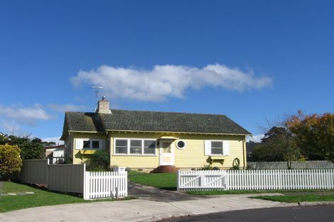 Photo of property in 29 Oakland Avenue, Papatoetoe, Auckland, 2025