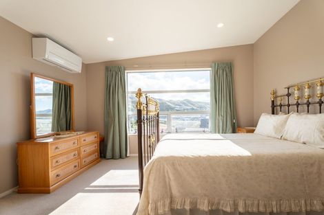 Photo of property in 30a Abilene Crescent, Churton Park, Wellington, 6037