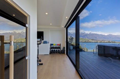 Photo of property in 9 Earnslaw Terrace, Queenstown, 9300