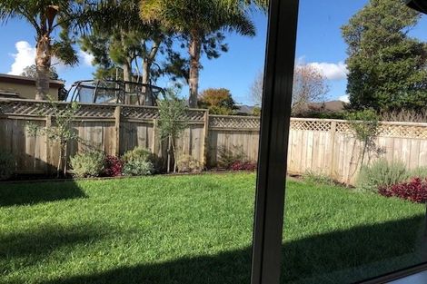 Photo of property in 2/137 Lakeside Drive, Orewa, 0931