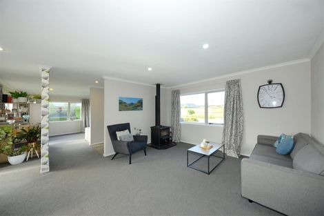 Photo of property in 7 Raymond Place, West Melton, 7618