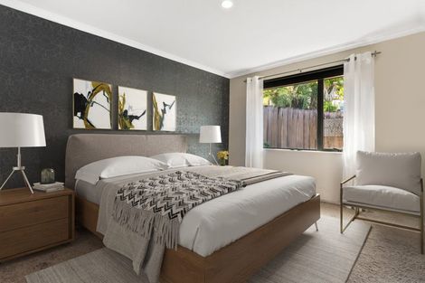 Photo of property in 19 William Gamble Drive, Greenhithe, Auckland, 0632