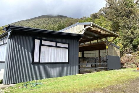 Photo of property in 4730 Otira Highway, Jacksons, Inchbonnie, 7875