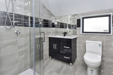 Photo of property in 3b Greers Road, Weymouth, Auckland, 2103