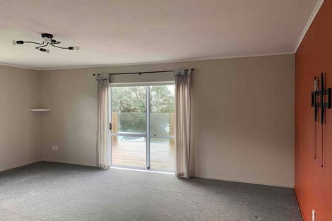 Photo of property in 25 Nassau Avenue, Grenada North, Wellington, 5028