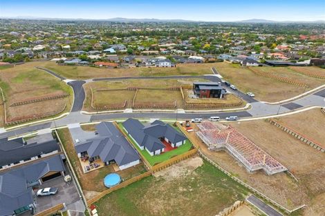 Photo of property in 33 Brywood Rise, Flagstaff, Hamilton, 3210