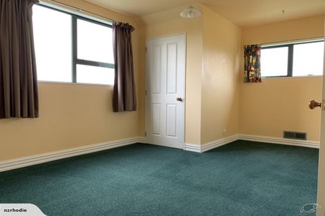 Photo of property in 14 Marjory Close, Broadmeadows, Wellington, 6035