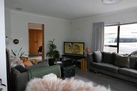 Photo of property in 88 Belvedere Avenue, Waikanae, 5036