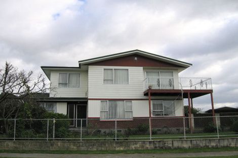 Photo of property in 6 Porritt Place, Tamatea, Napier, 4112