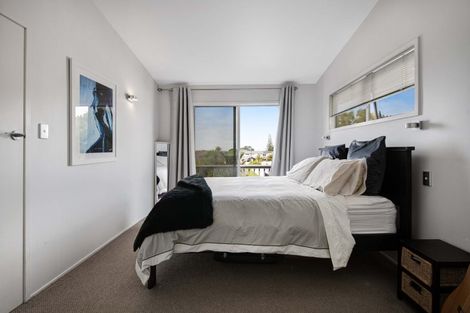 Photo of property in 71 Mckenzie Avenue, Arkles Bay, Whangaparaoa, 0932