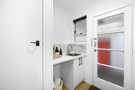 Photo of property in 24a Lewis Street, Glenview, Hamilton, 3206