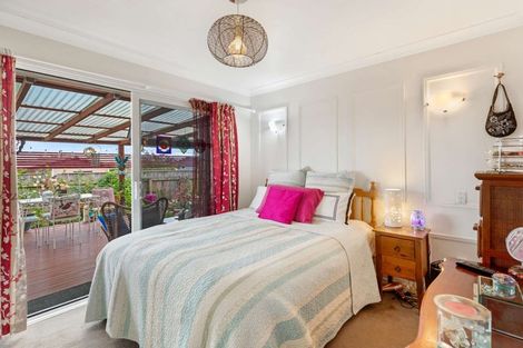 Photo of property in 35 Strathmore Avenue, Levin, 5510