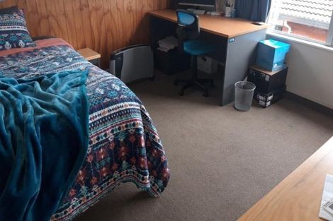 Photo of property in 27c Newnham Terrace, Upper Riccarton, Christchurch, 8041