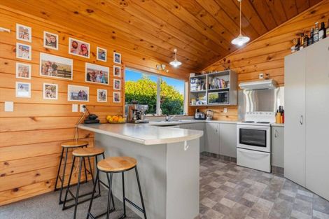 Photo of property in 19 Princess Street, Te Puke, 3119