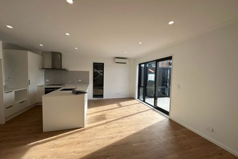 Photo of property in 11 Hema Road, Hobsonville, Auckland, 0616