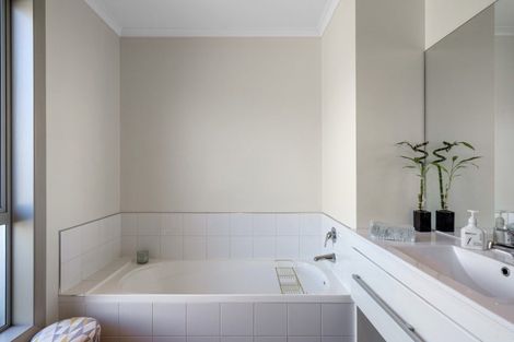Photo of property in 2 Woodstock Place, Stoke, Nelson, 7011