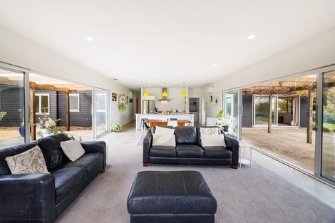 Photo of property in 743 Stoney Creek Road, Bunnythorpe, Palmerston North, 4470