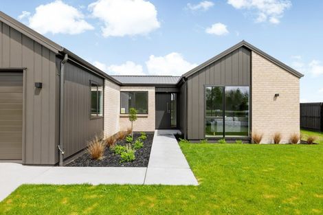 Photo of property in 15 Kenepuru Crescent, Cambridge, 3434