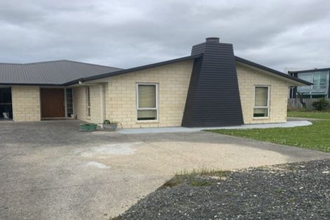 Photo of property in 1 Main Road, Fairfield, Dunedin, 9018