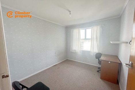 Photo of property in 4 Hepper Street, New Lynn, Auckland, 0600