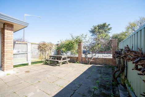 Photo of property in 426 Featherston Street, Palmerston North, 4414