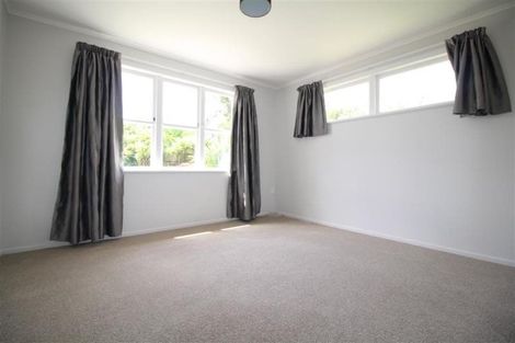 Photo of property in 21 Phillip Avenue, Glen Eden, Auckland, 0602