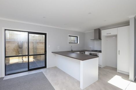 Photo of property in 2/19 Onukutara Place, Huntington, Hamilton, 3281