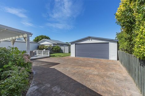 Photo of property in 8 Strathavon Road, Miramar, Wellington, 6022