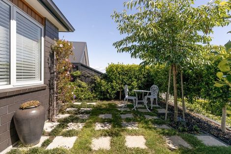 Photo of property in 73 Bert Wall Drive, Omokoroa, 3114