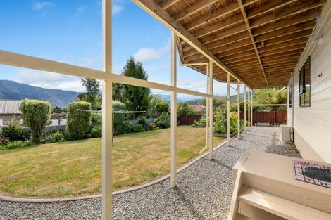 Photo of property in 28 Lawrence Street, Havelock, 7100