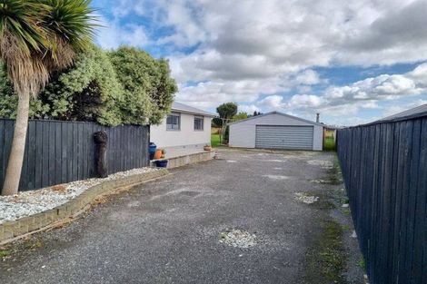 Photo of property in 80 Watt Road, Otatara, Invercargill, 9879