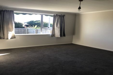 Photo of property in 2/30 Bassett Street, Burwood, Christchurch, 8083